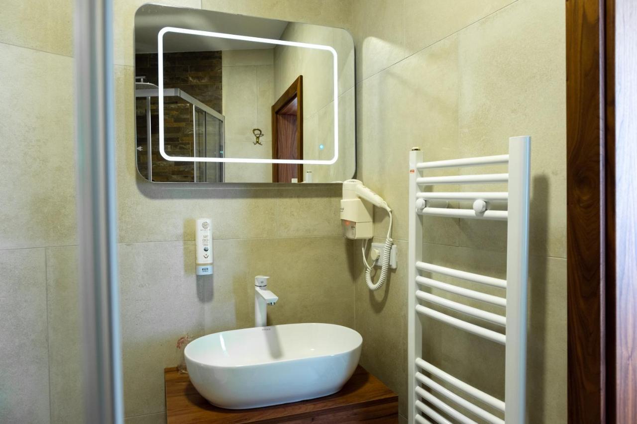 Edemus - Motel & Restaurant Maglaj Экстерьер фото